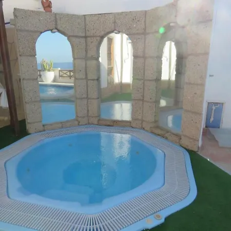 Beachfront Romantica With Private Pool, Jacuzzi, Large Terrace, Bbq, Wifi, Parking Costa Adeje (Tenerife)