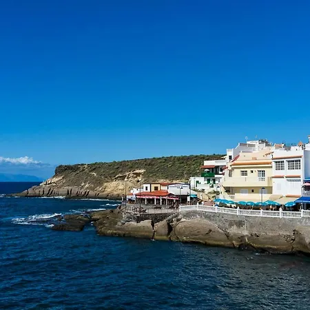 Beachfront Romantica With Private Pool, Jacuzzi, Large Terrace, Bbq, Wifi, Parking Costa Adeje (Tenerife)